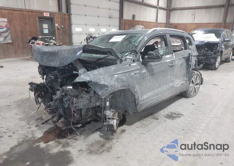 2022 Volkswagen Taos 1.5T Se из США, поврежденный, VIN 3VVWX7B20NM028674